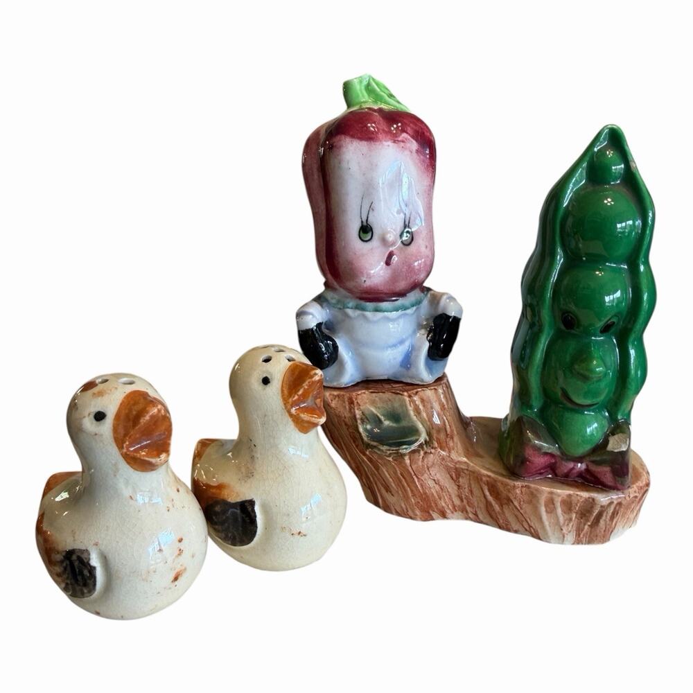 Vintage 1953 Salt & Pepper Shakers 2 Sets Lot Japan Highly Cottagecore